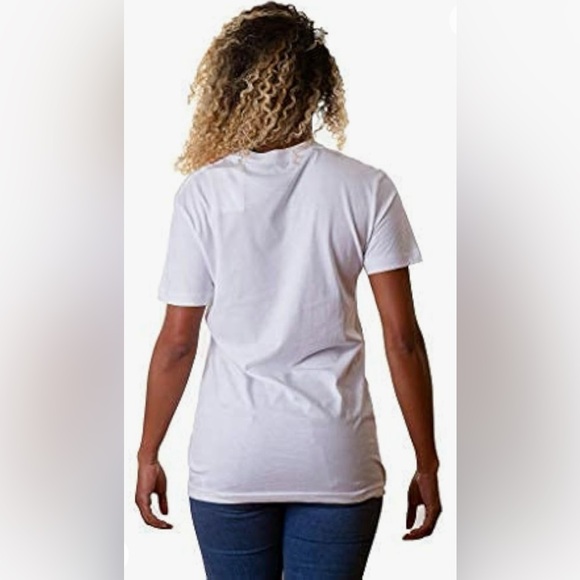 🏳️‍🌈 NWT! QE Unisex Yas Henny Tshirt - Picture 2 of 12